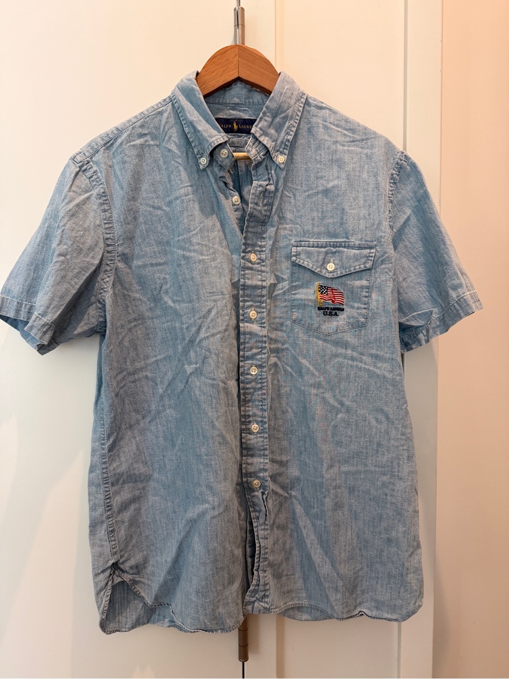 Light Blue Chambray Cotton Short-Sleeve Button-Down Shirt with American Flag
